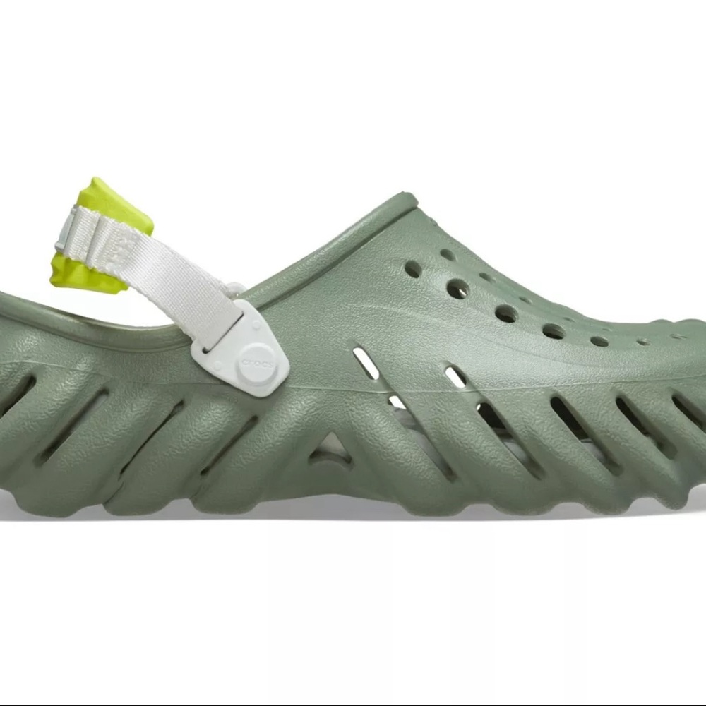 NWT Men  Crocs Echo Clog  207937 308 Moss